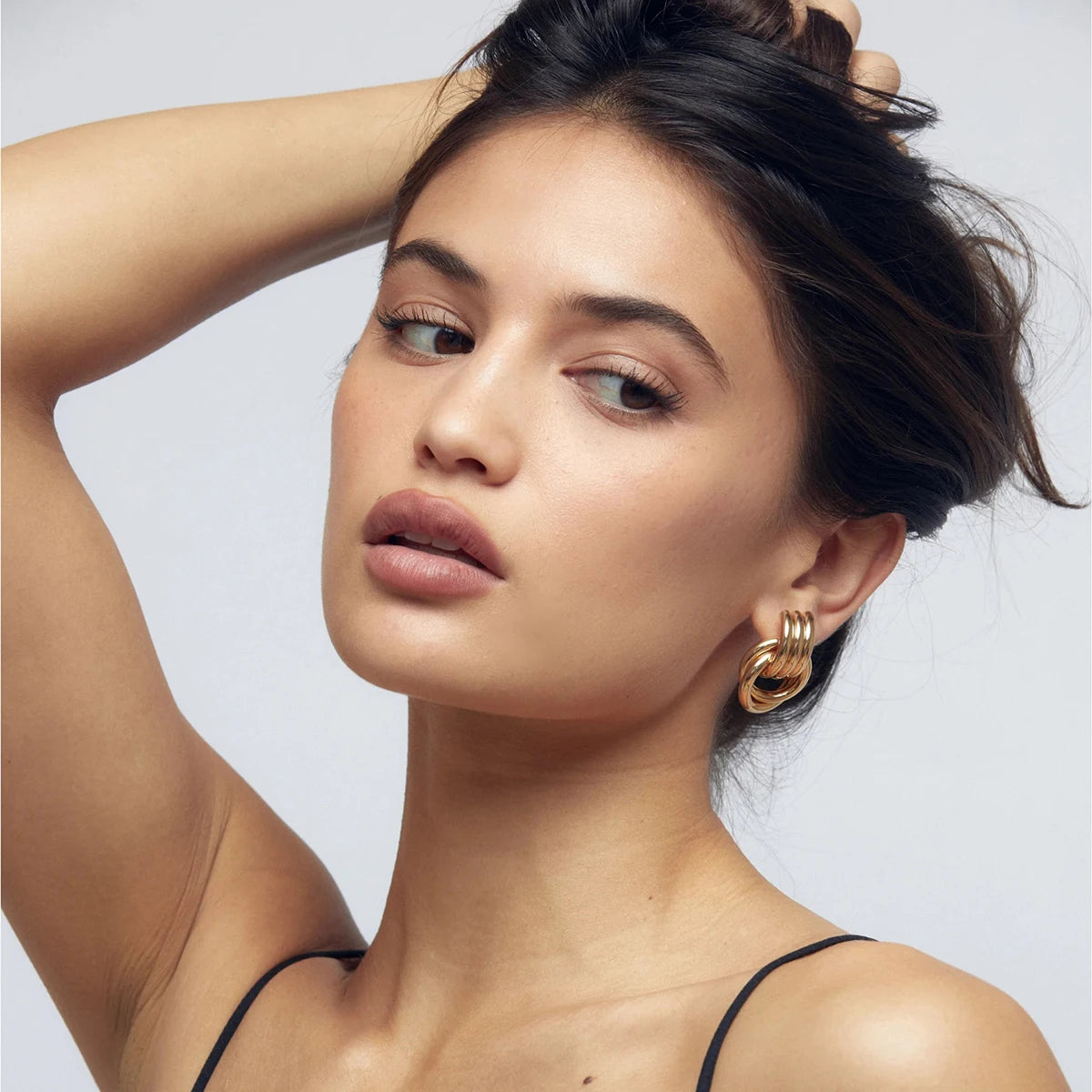 Uworld Stainless Steel Thread-Wrapped Simple Hoop Earrings Minimalist Women's 18K Gold Color Fashion Elegant Dainty Ear Jewelry