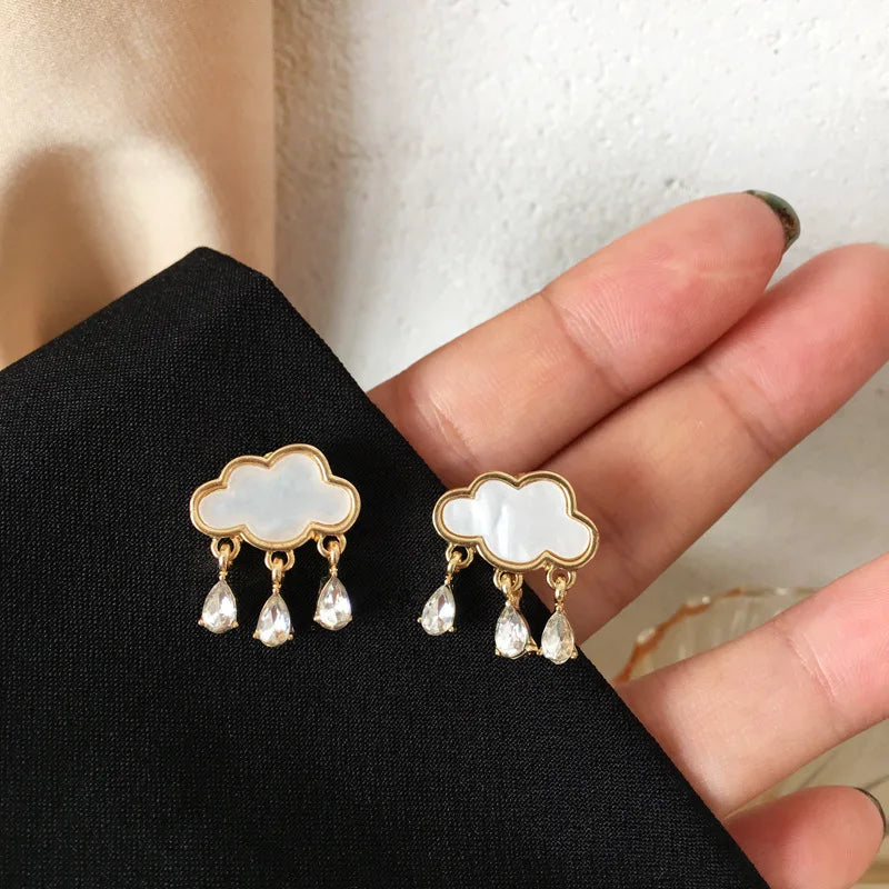 Korean Style Trend Earrings Creative Retro Cloud Lightning Asymmetric Dangle Earring Girl Wedding Party Sweet Jewelry Gifts