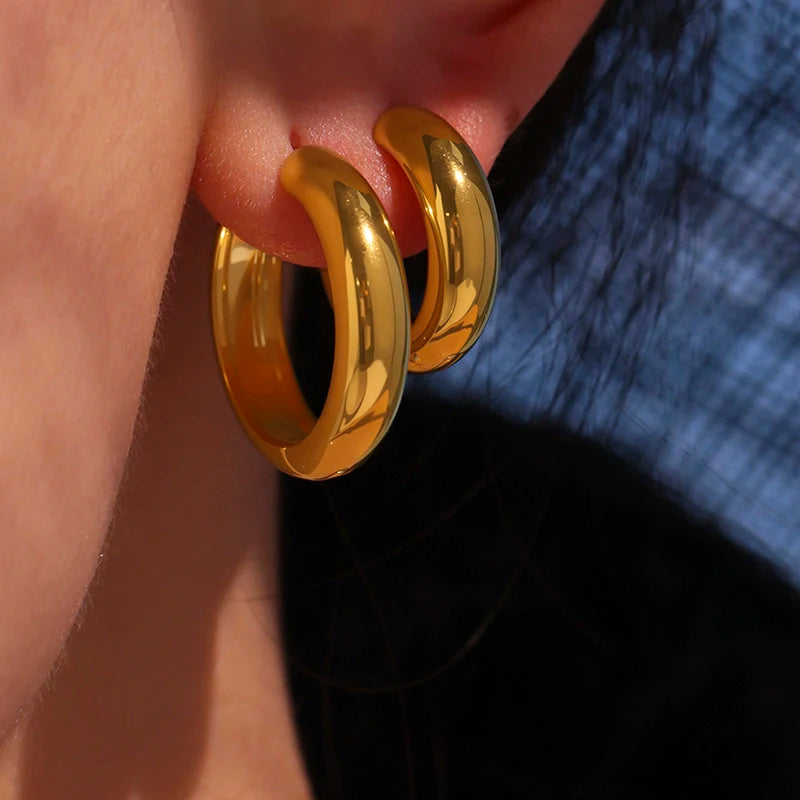 Nivora 18K Gold Plated Polished Smooth Women Hoop Earrings High Quality Stainless Steel Hypoallergenic Earring For Women Jewelry