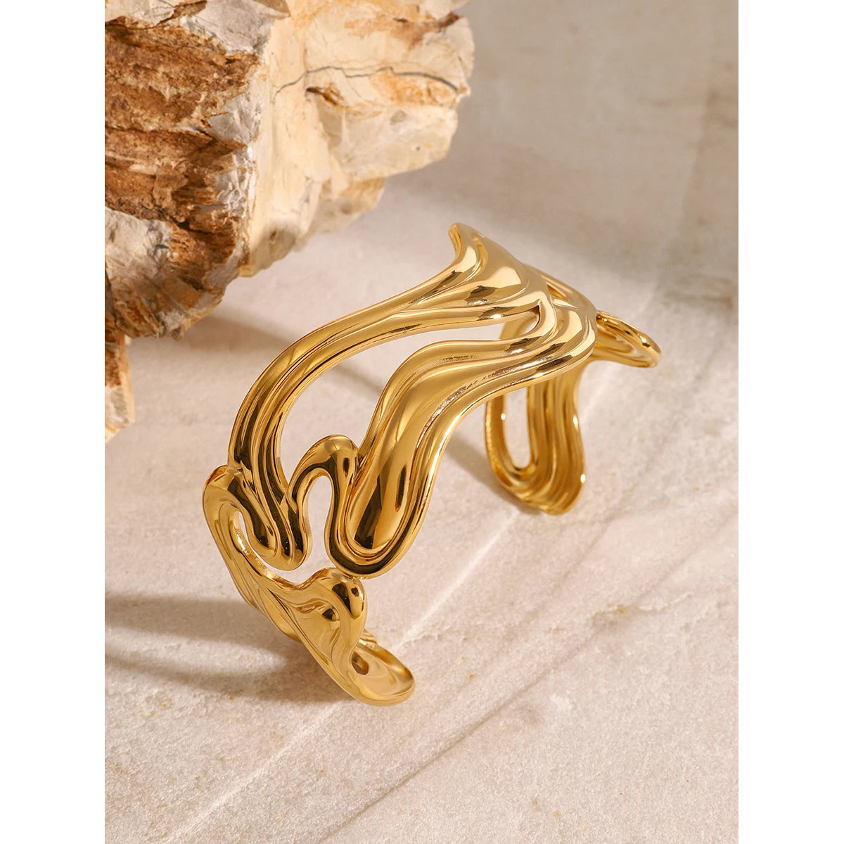 Uworld Waterproof 316l Stainless Steel Irregular Exaggerated Big Cuff Bracelet Bangle Stylish Unique Design Golden Charm
