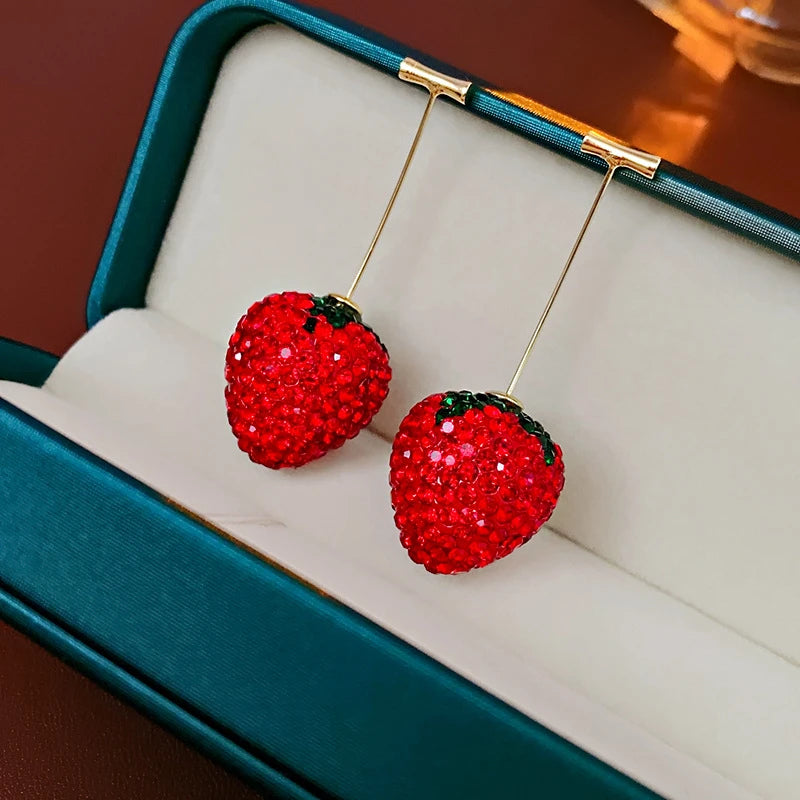 Rhinestone Red Strawberry Stud Earrings for Women Korean Cute Sweet Crystal Personality Earring Light Luxury Temperament Jewelry