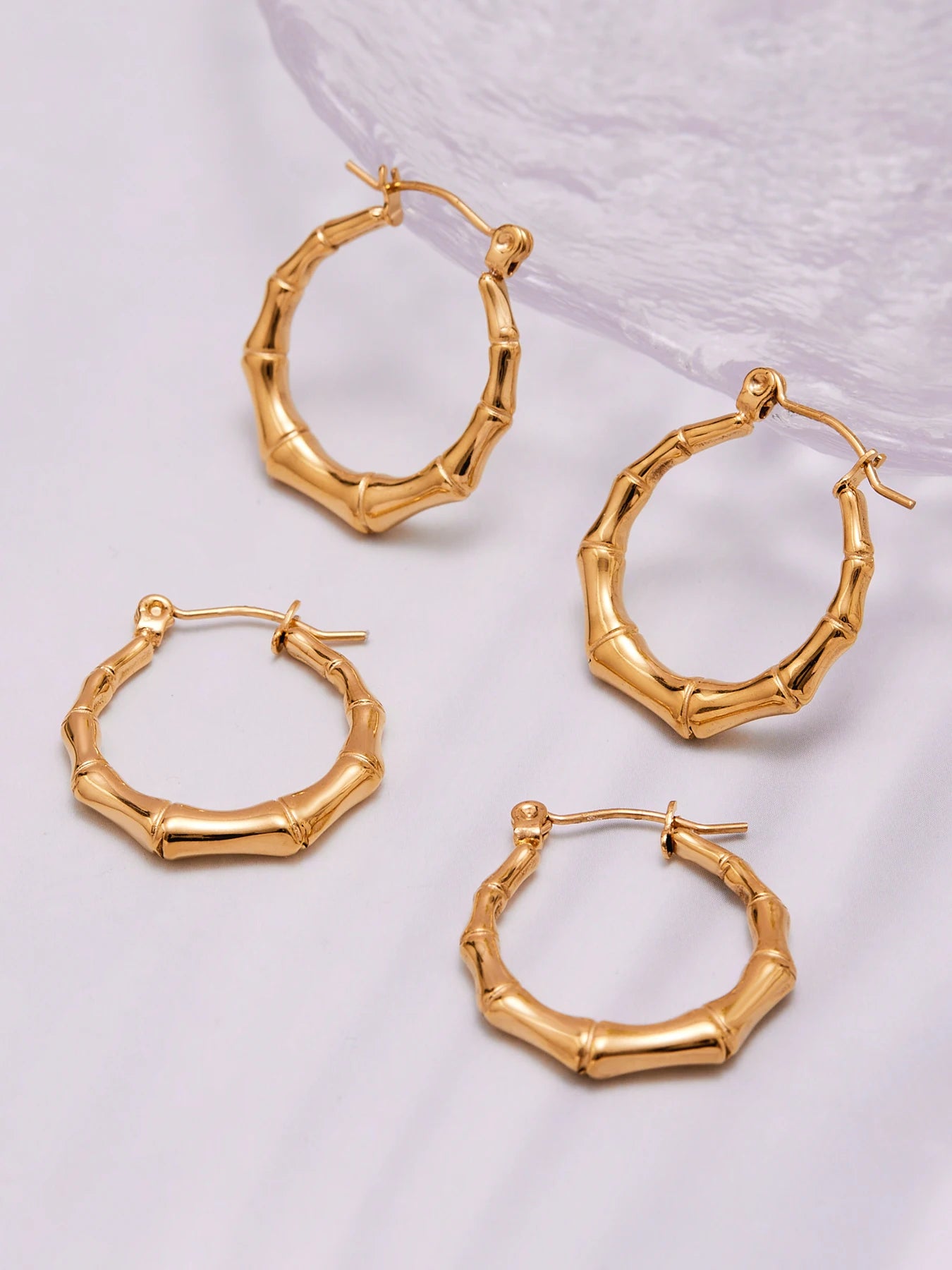 Nivora Minimalist Bamboo Hoop Earrings For Women Gold Plated Stainless Steel Hypoallergenic Charm Earrings Fashion Basic Jewelry