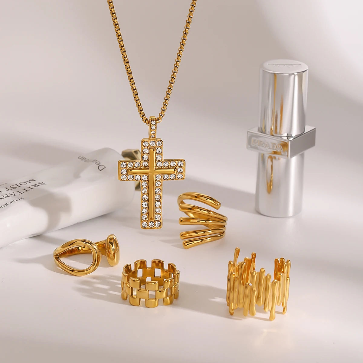 Uworld Fashion 5pcs Stacked Ring Jewelry Set Cross Necklace Linear Ring Women's Jewelry Gift for Her