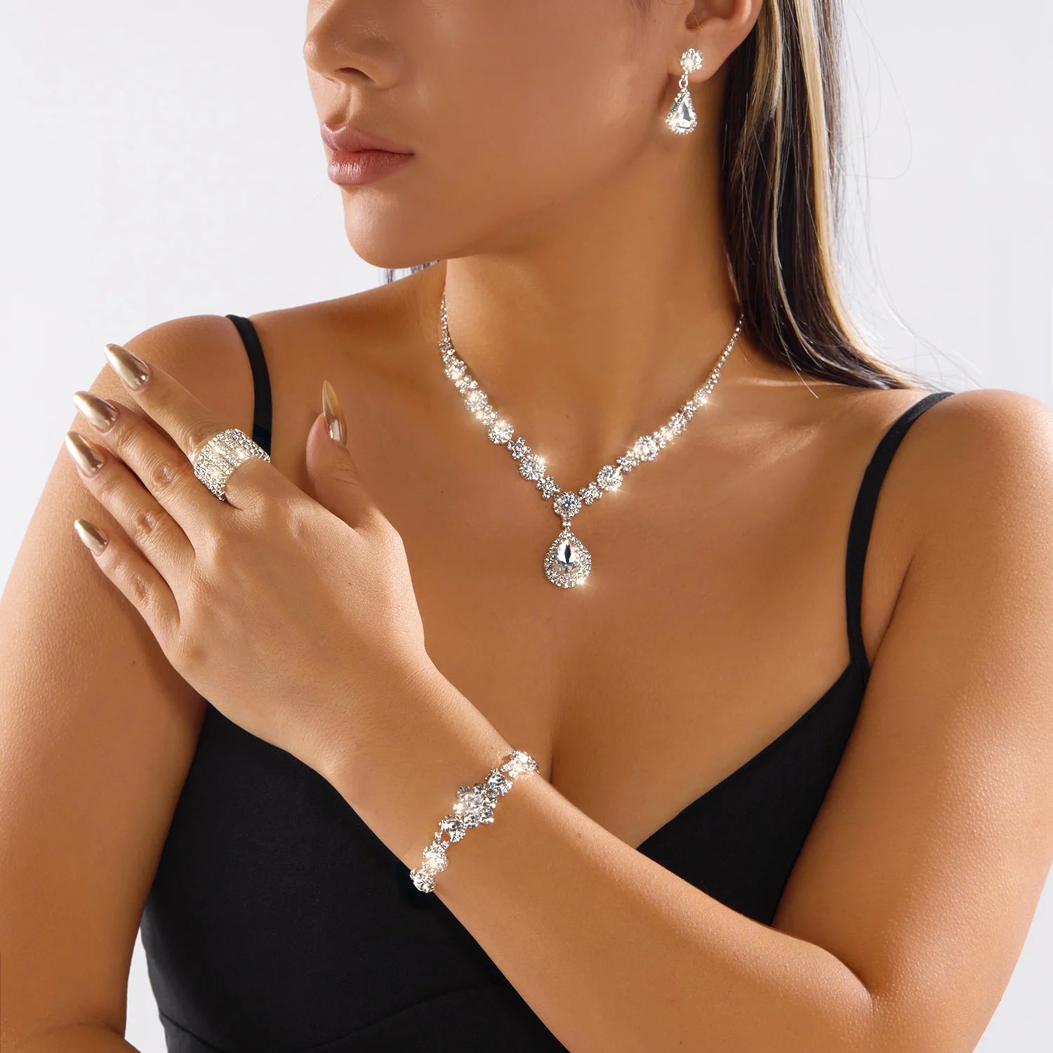 Light Luxury Green Crystal Water Drop Jewelry Set For Women Full Rhinestone Zircon Necklaces Bracelet Ring Earrings Wedding Gift