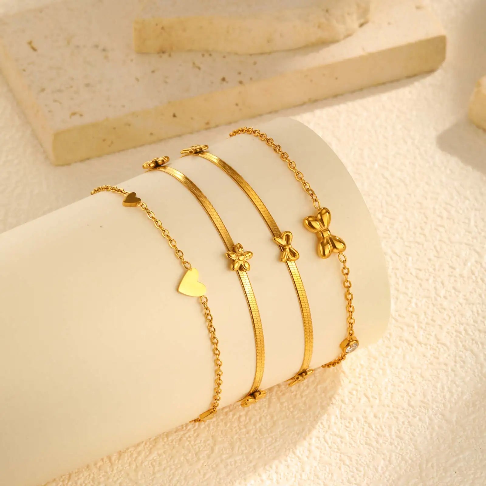 Stainless Steel Flat Rolo Chain Heart Bracelet for Women,Blade Chain Bracelets with Butterfly Accessories,Fashion Jewelry Gift