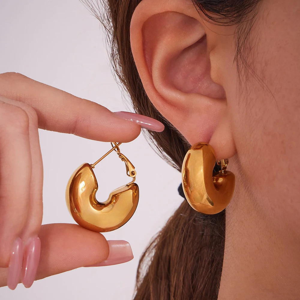 Nivora Minimalism Chubby Hollow Stainless Steel Hoop Earrings For Women PVD Gold Plated Hypoallergenic Wedding Earrings Jewelry