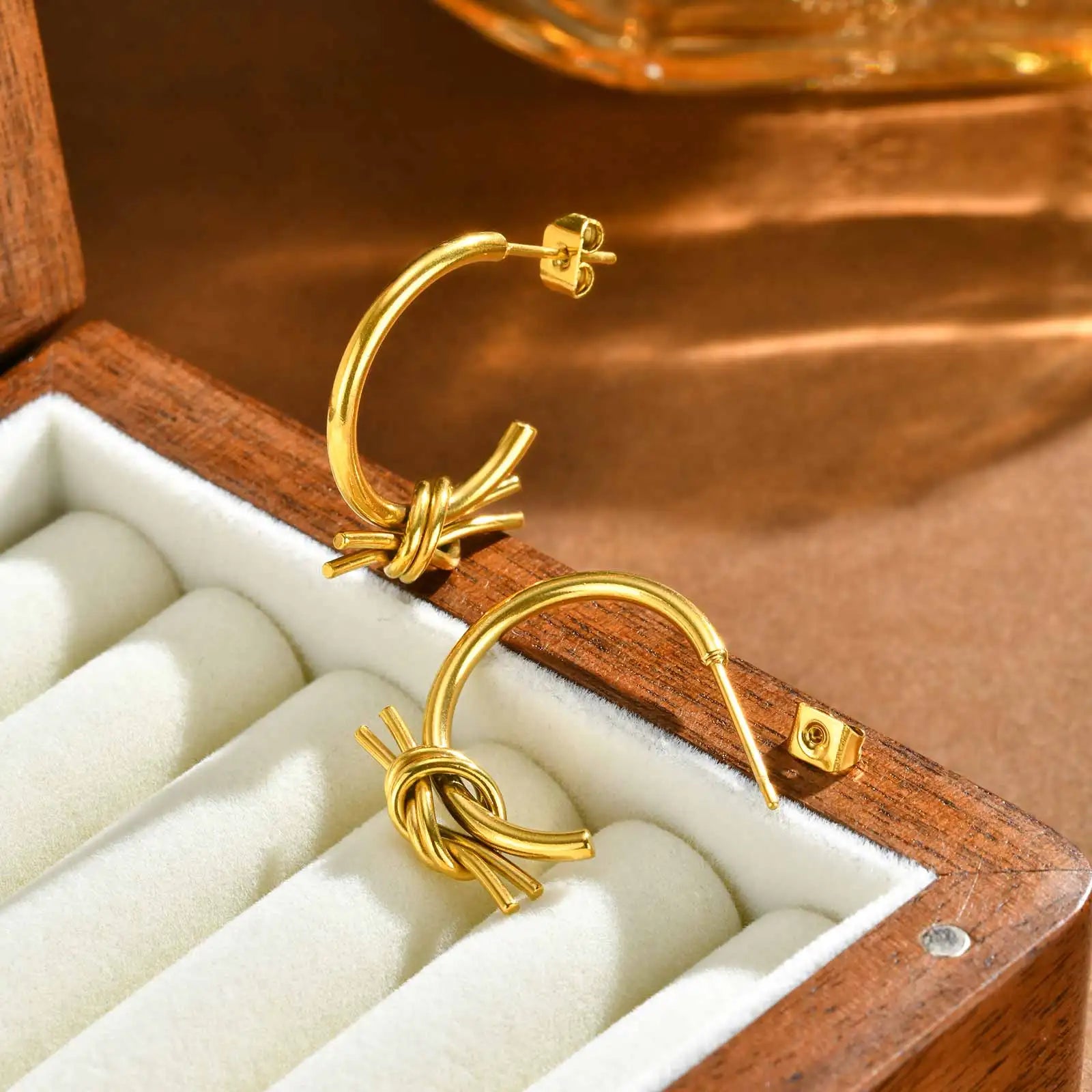 Fashion Tie Knotted C-Shaped Hoop Earrings for Women, 18K Gold PVD Plated Water Resistant Elegant Earrings Wholesale Jewelry