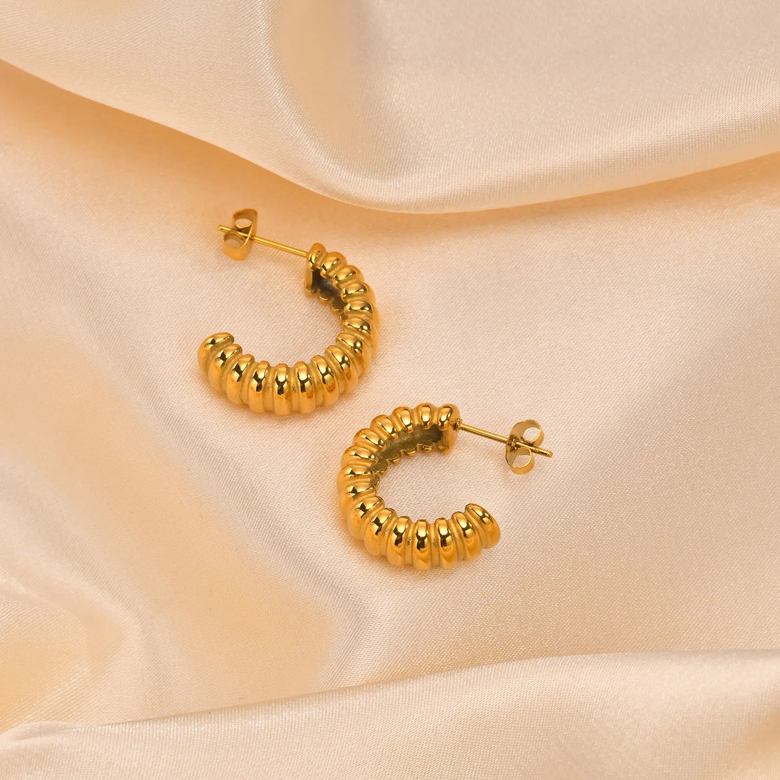 Women's Trendy Gold Color C Shaped Hoop Earrings Birthday Gift Jewelry To Her, Anti Allergy Stainless Steel Stud Earring Party