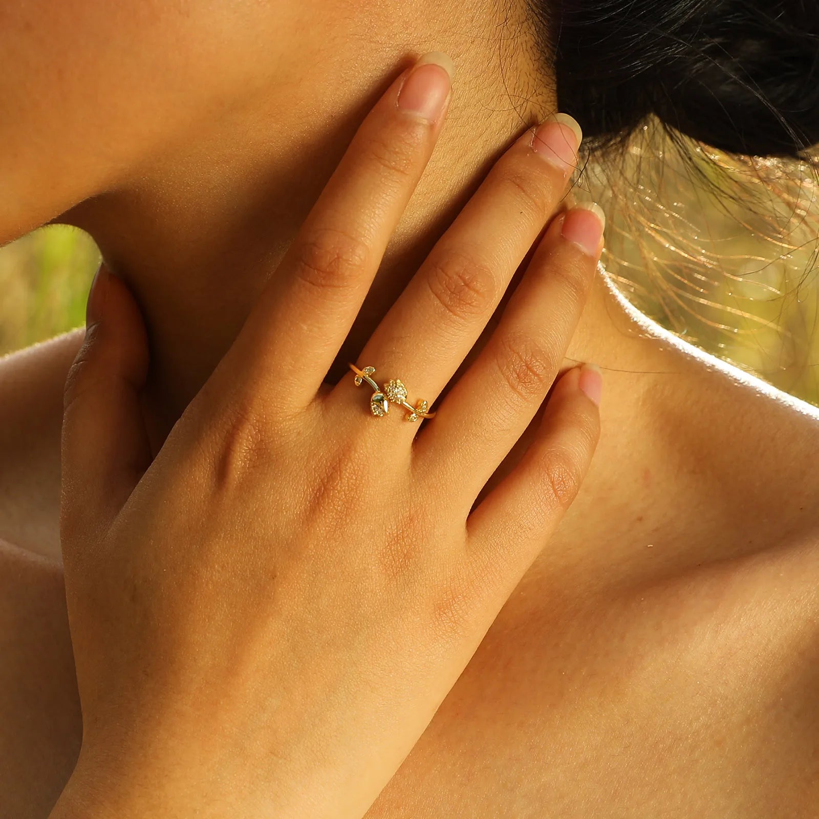 Women Girls Plating CZ Stone Bling Tulip Rings,Sparking Flower Shiny Finger Beads Ring,Resizable Size