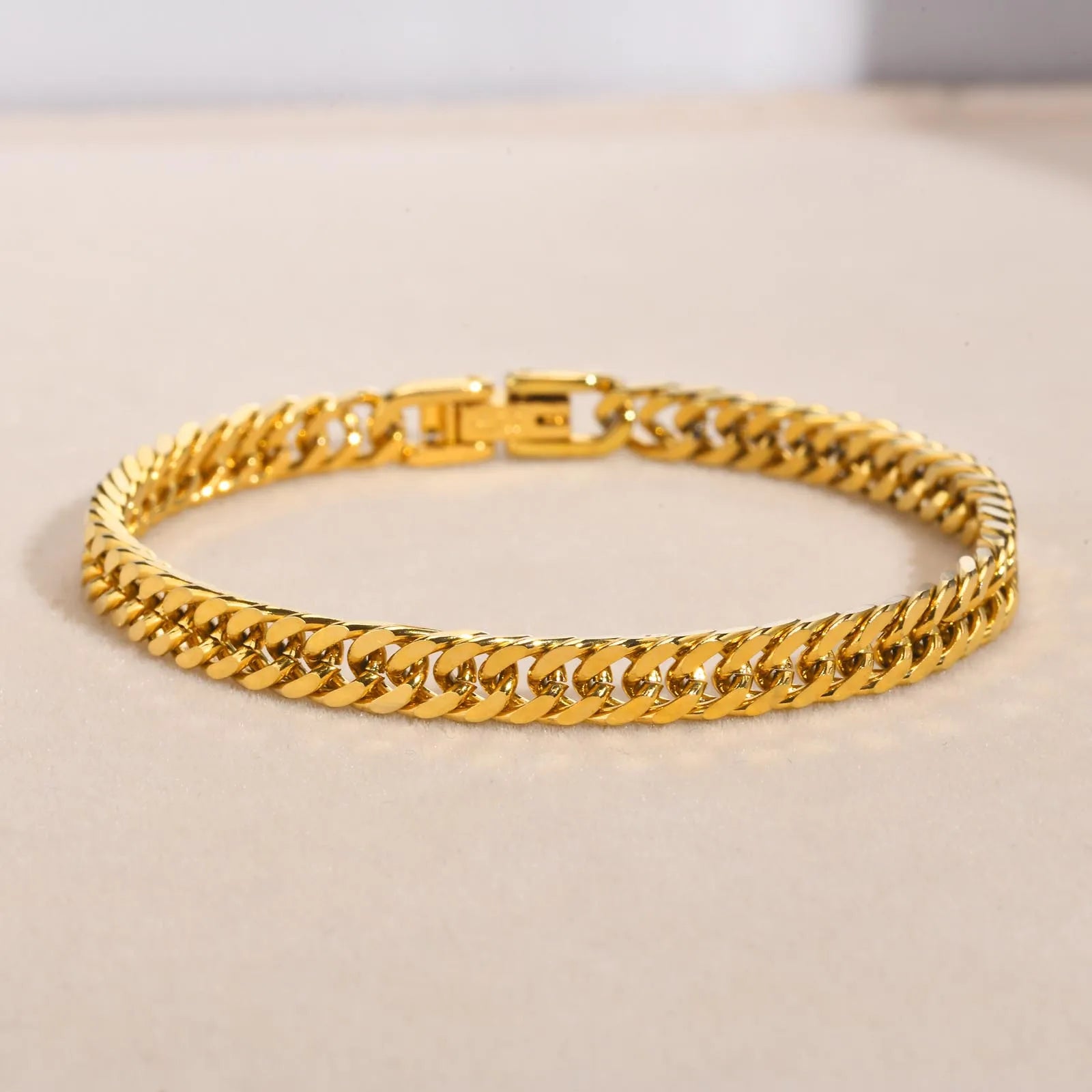 2025 New Cuban Link Chain Bracelet for Women,Gold Color Stainless Steel Chain Wristband Bracelets,Fashion Jewelry Gifts