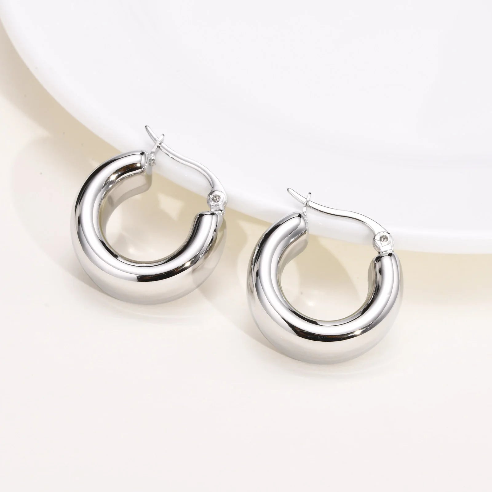 Women Dainty Hoop Huggie Earrings, Anti Allergy Stainless Steel Stud Earrings, Chic Birthday Party Fashion Jewelry To Mom Girls