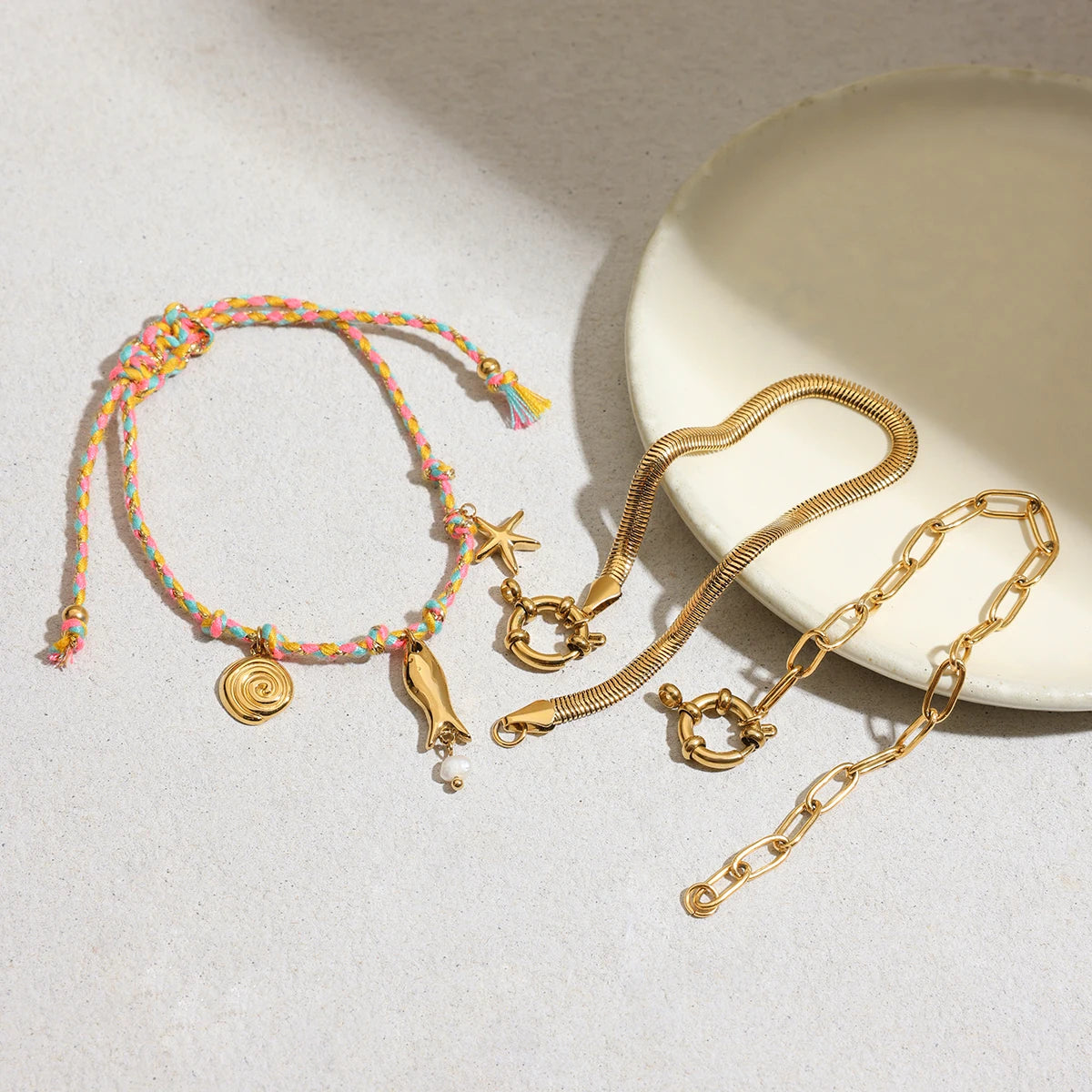 Uworld Ocean Vacation Style 18K Gold Color Plated Stainless Steel Small Fish Sea Star Conch Pendant Colorful Rope Bracelet Women