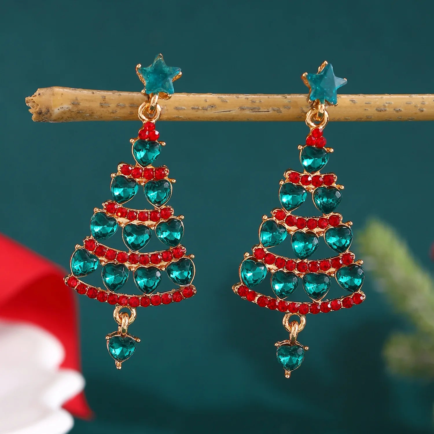 Sparkling Zircon Christmas Tree Stud Earrings for Women Colorful Rhinestone Snowflake Hat Boot Asymmetric Earring Xmas Jewelry