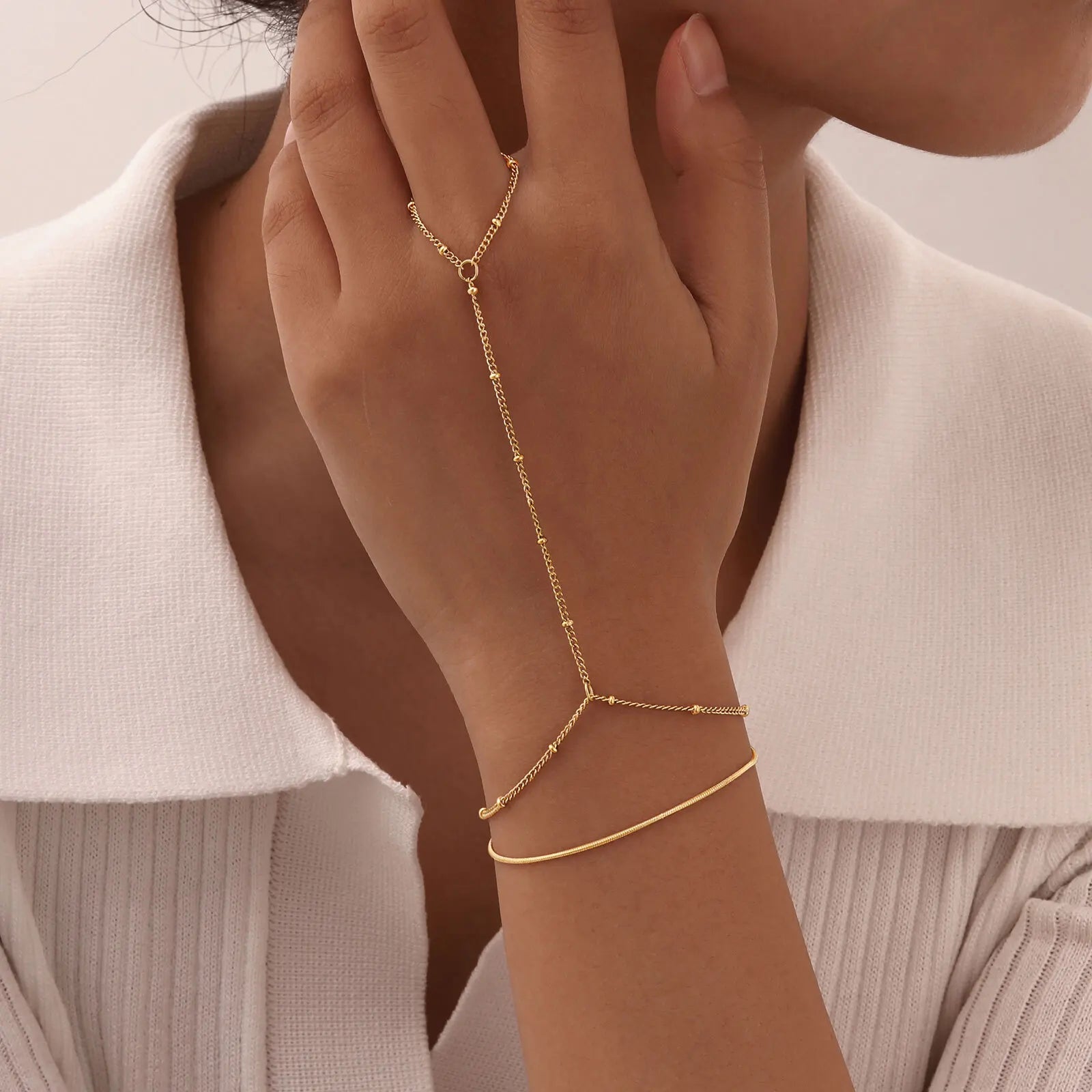 Stainless Steel Hand Chain Bracelet Ring for Women, 18k Gold Plated Bracelets Link Adjustable, Fashion Party Elegant Jewerlry