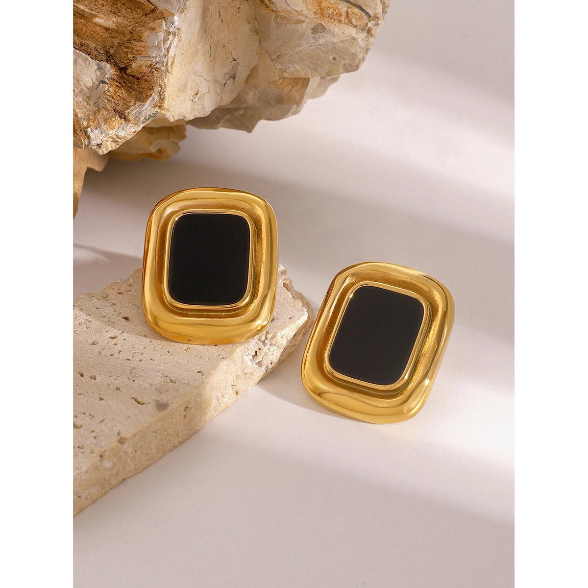 Uworld Vintage Stainless Steel Resin Square Stud Earrings Statement Metal Waterproof Vintage Stylish France Jewelry Bijoux Femme