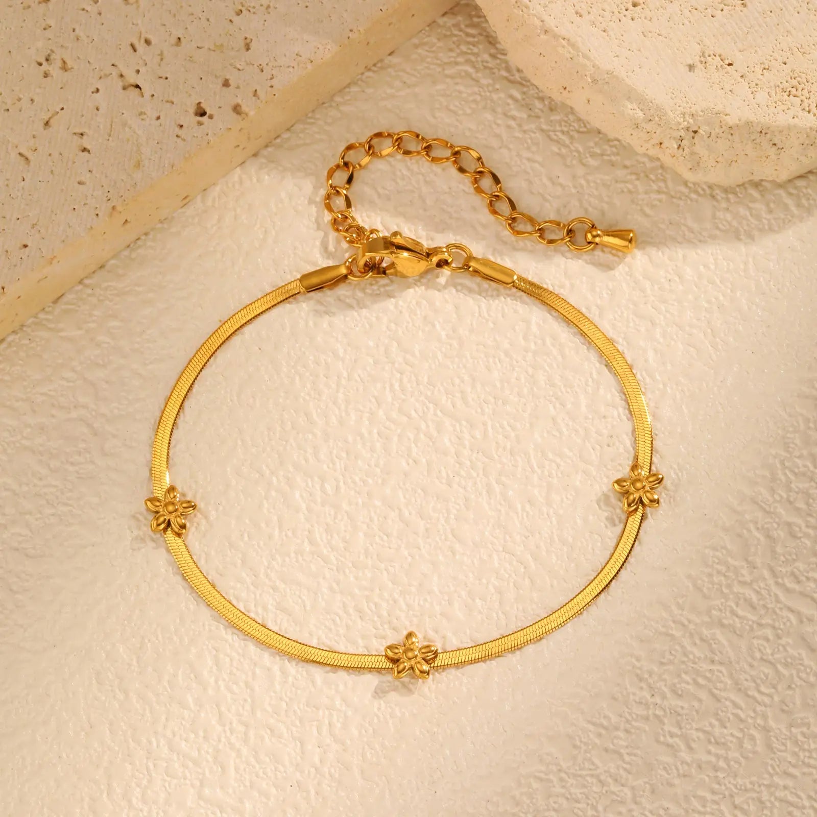 Stainless Steel Flat Rolo Chain Heart Bracelet for Women,Blade Chain Bracelets with Butterfly Accessories,Fashion Jewelry Gift